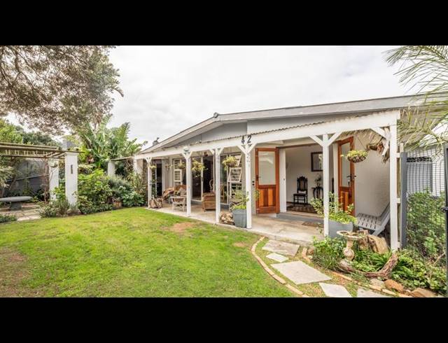 4 BEDROOM HOUSE FOR SALE IN BLOEMHOF